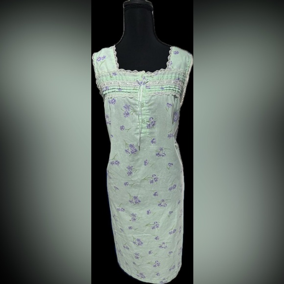 Moon Dance Dresses & Skirts - Vintage “Moon Dance” Ethereal Cottagecore Dress
Mint and Lavender Floral